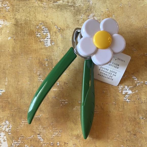 Williams-Sonoma Daisy Can Opener - Picture 4 of 6